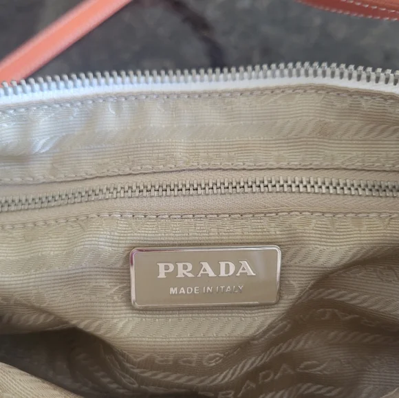 SALE💯Authentic Prada - Picture 8 of 10